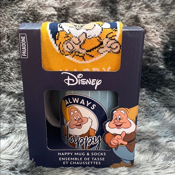 Disney Happy Mug & Socks Set - Picture 14 of 15